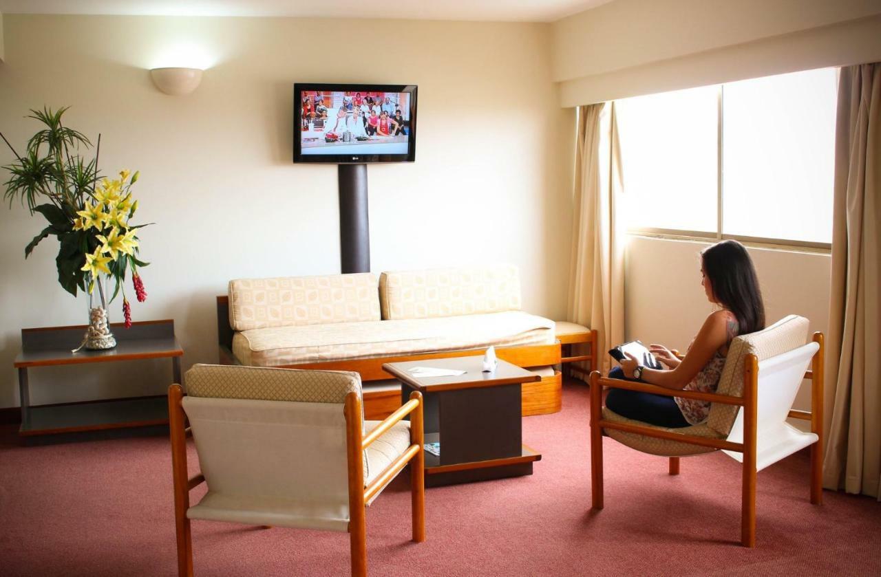 Hotel Cristina Suites Пуэрто-ла-Крус Экстерьер фото
